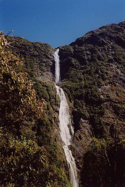Файл:400px-Sutherland Falls.jpg