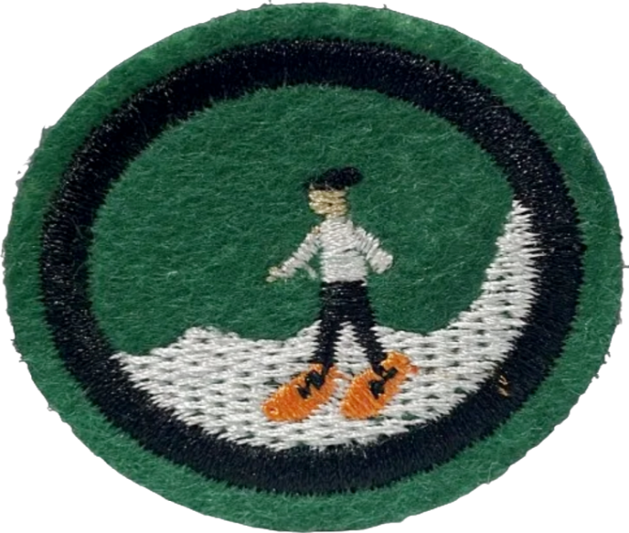 Файл:Snowshoeing AY Honor (SAD).png